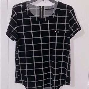 NWOT Sweet Wanderer top black with white stripes